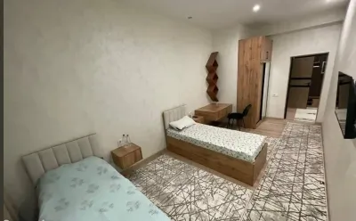 3-комн. квартира, 4 этаж, 100м², И Сомони