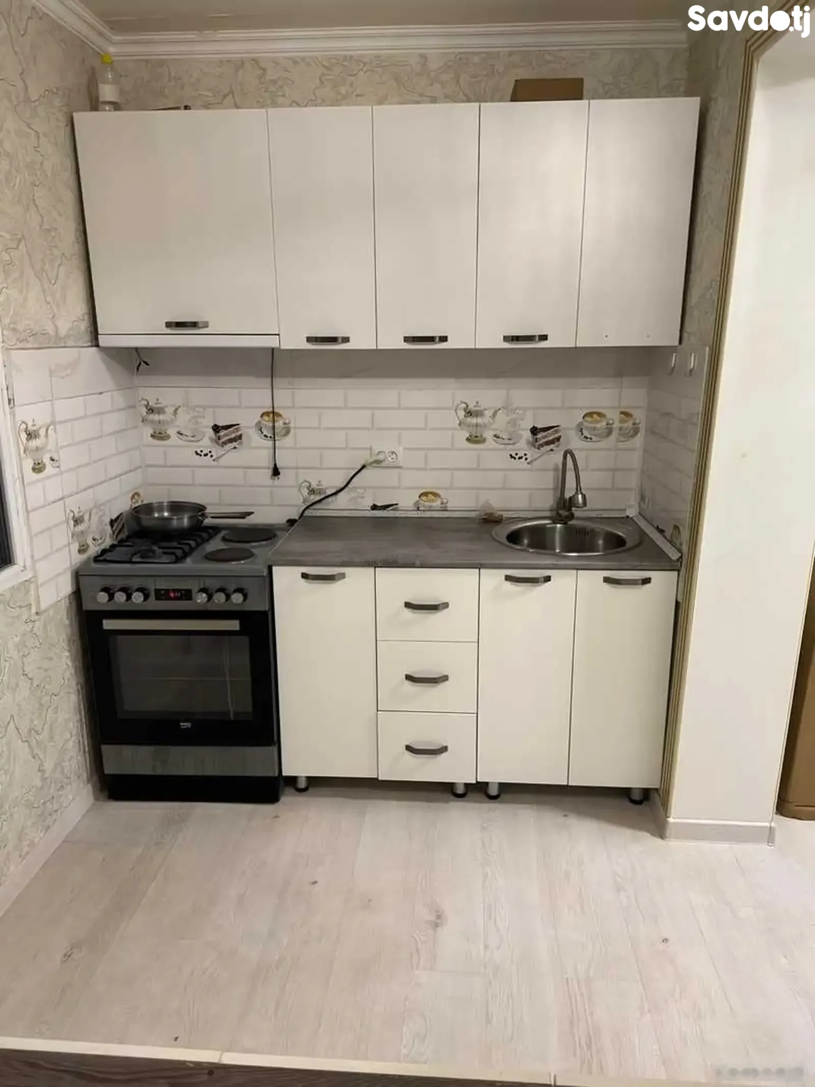 3-комн. квартира, 3 этаж, 70м², Сино, 102 мкр