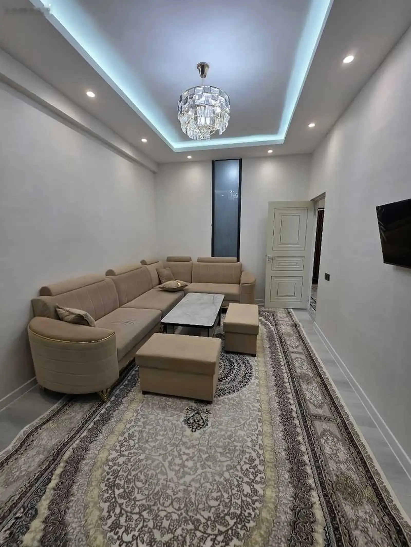 2-комн. квартира, 5 этаж, 50м², 102мкр