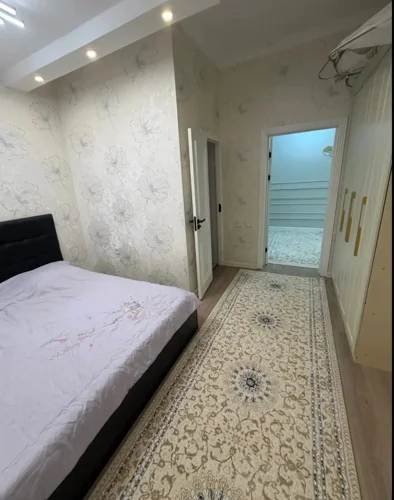 3-комн. квартира, 5 этаж, 130м², Дом печати, И Сомони