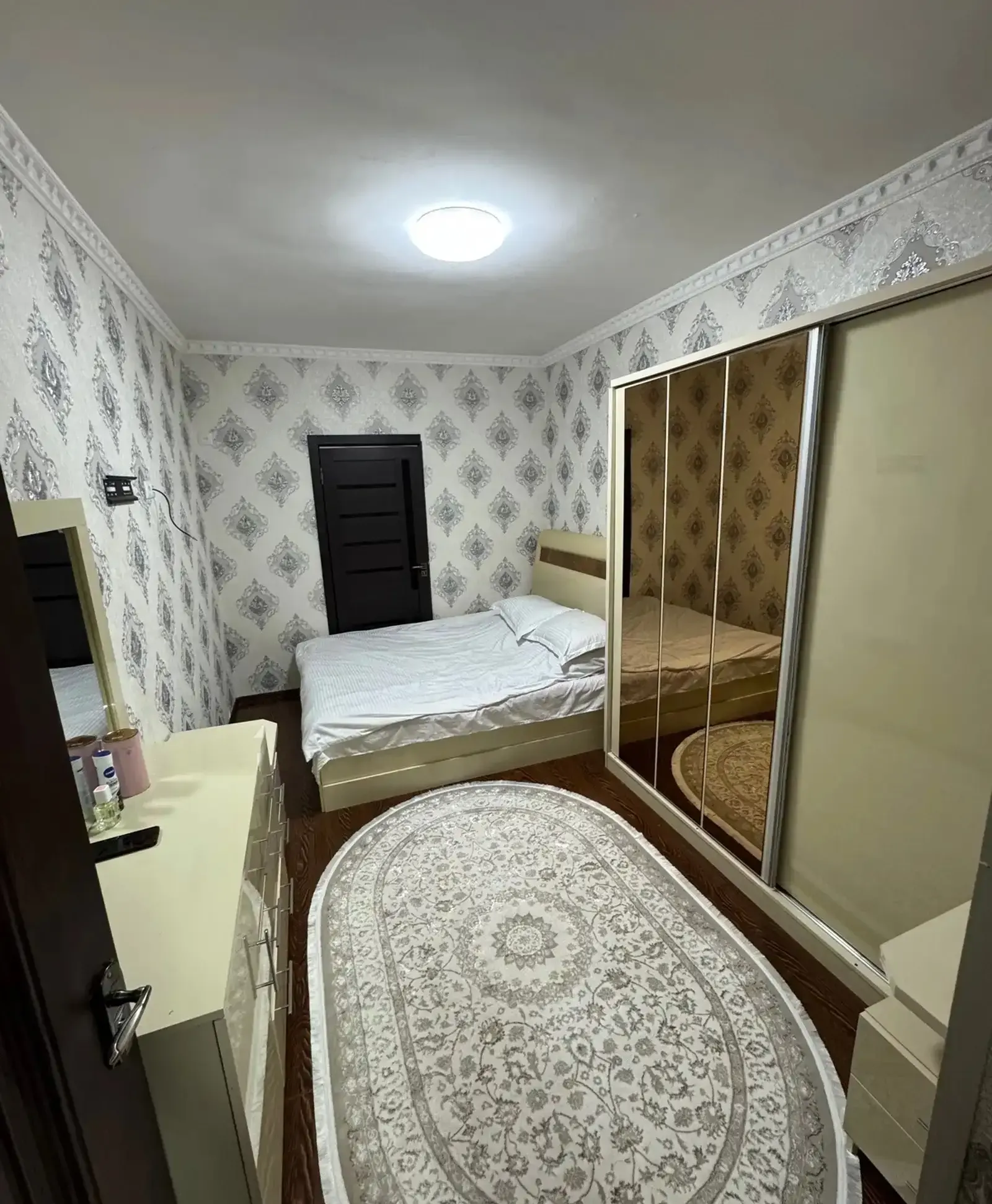 2-комн. квартира, 12 этаж, 80м², Ноҳияи Сино-1 кучаи Навбаҳор-2.