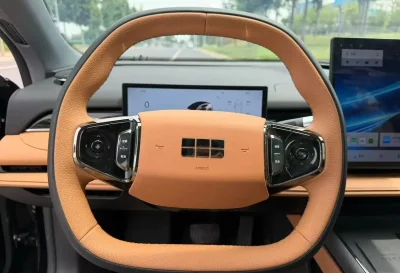 Geely Galaxy E8, 2025