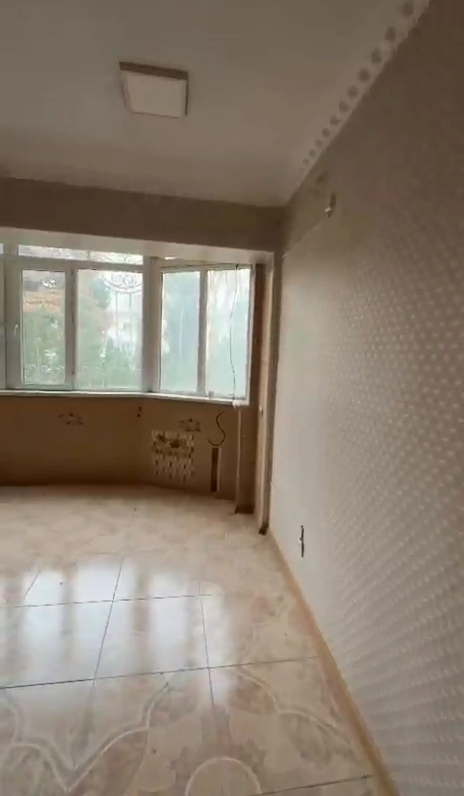 4-комн. квартира, 3 этаж, 87 м², ЦУМ
