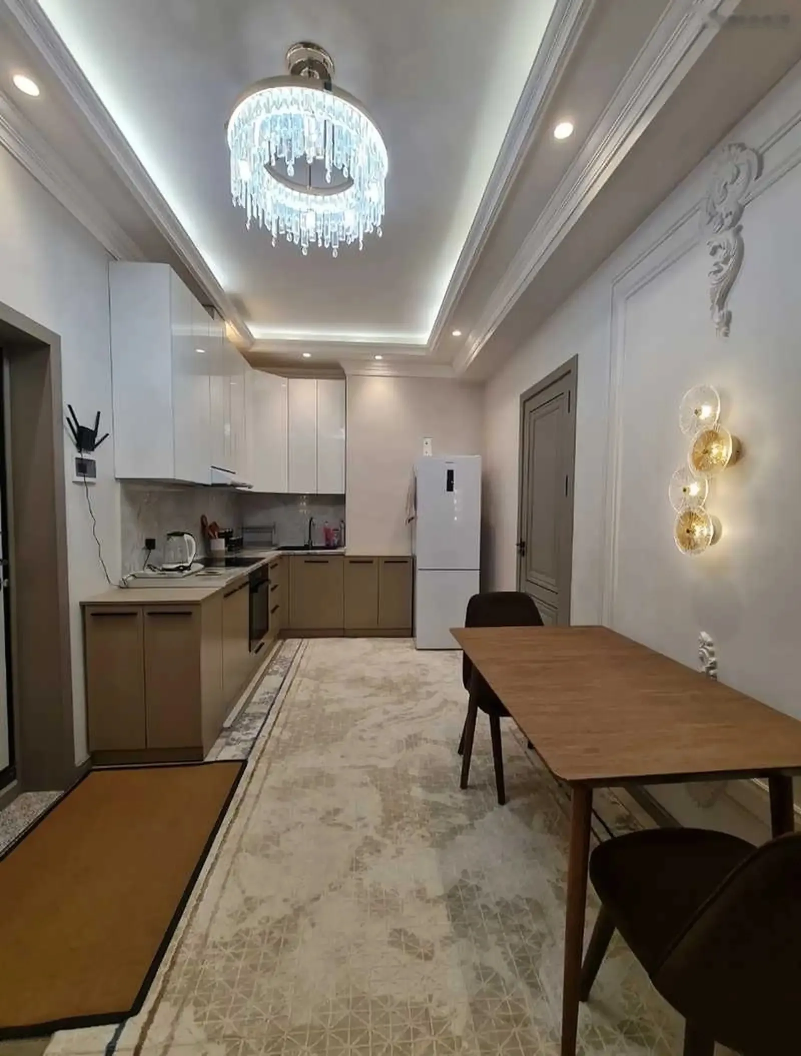 2-комн. квартира, 15 этаж, 100м², пайкари таможенный