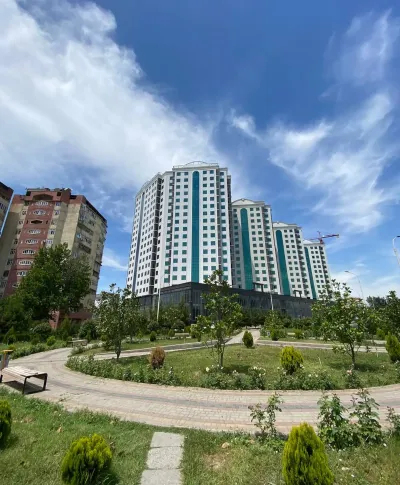 3-комн. квартира, 12 этаж, 99 м², Фирдавси