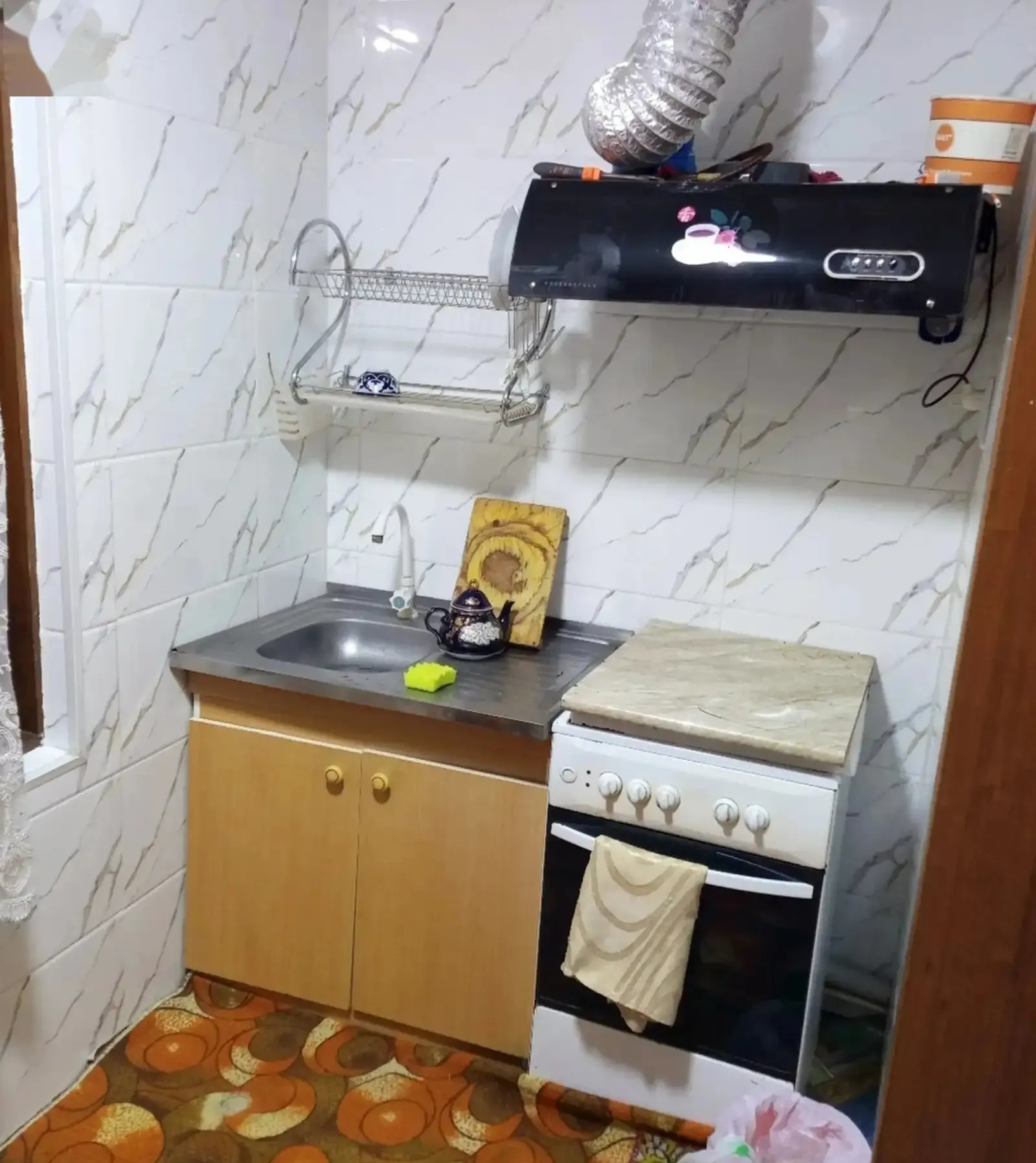 4-комн. квартира, 1 этаж, 80м², 8 мкр
