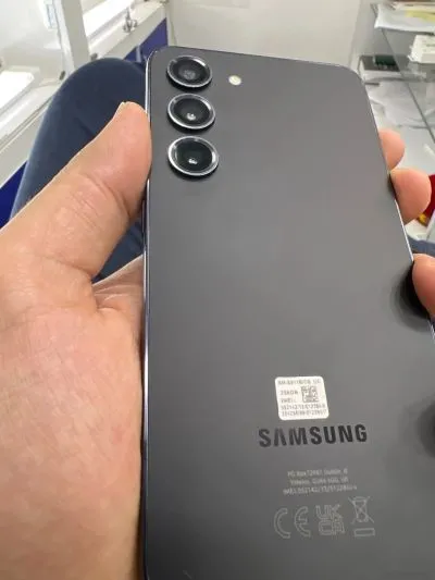 Samsung Galaxy S23 256/12Gb