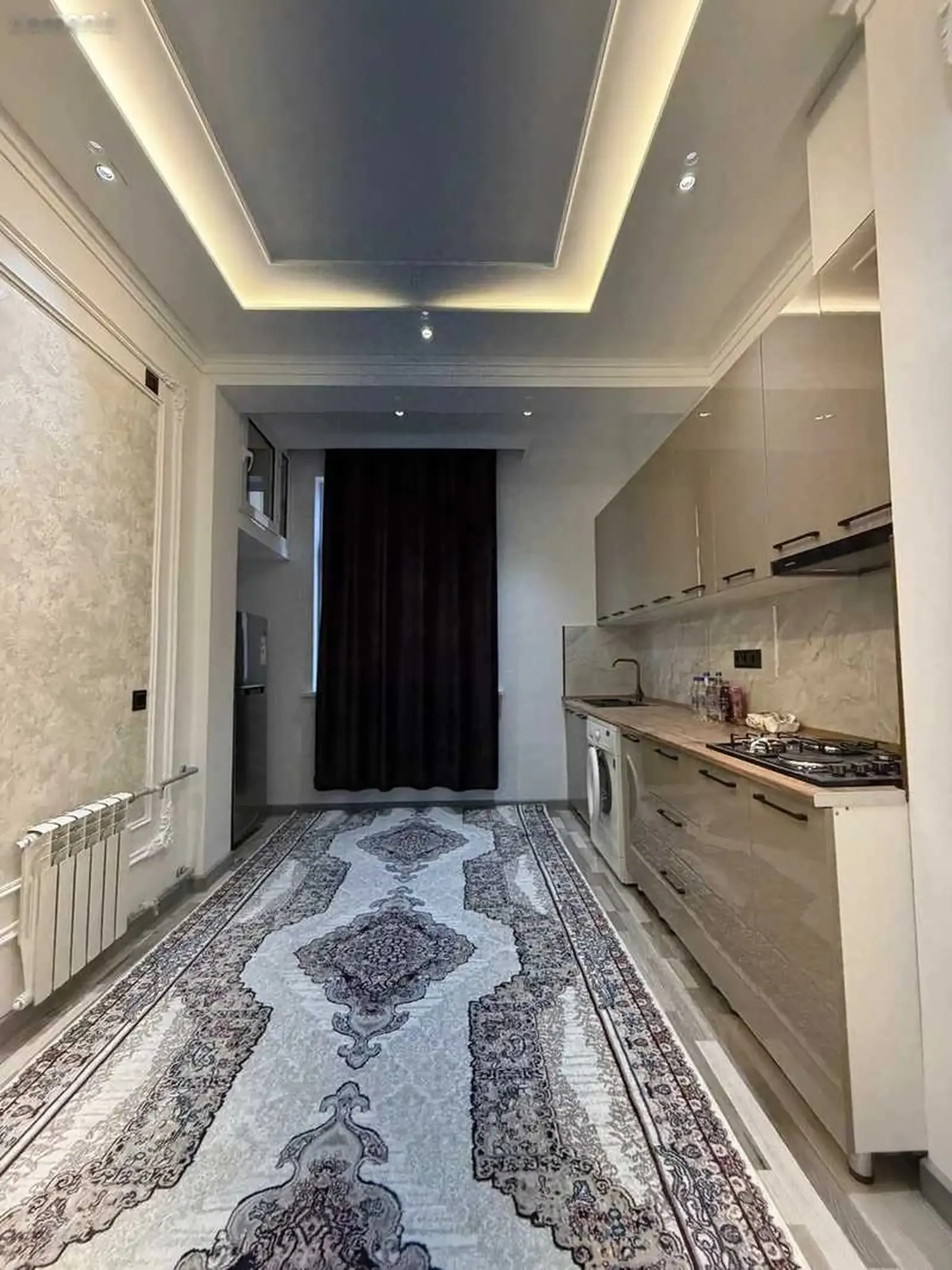 1-комн. квартира, 11 этаж, 48 м², голубой экран
