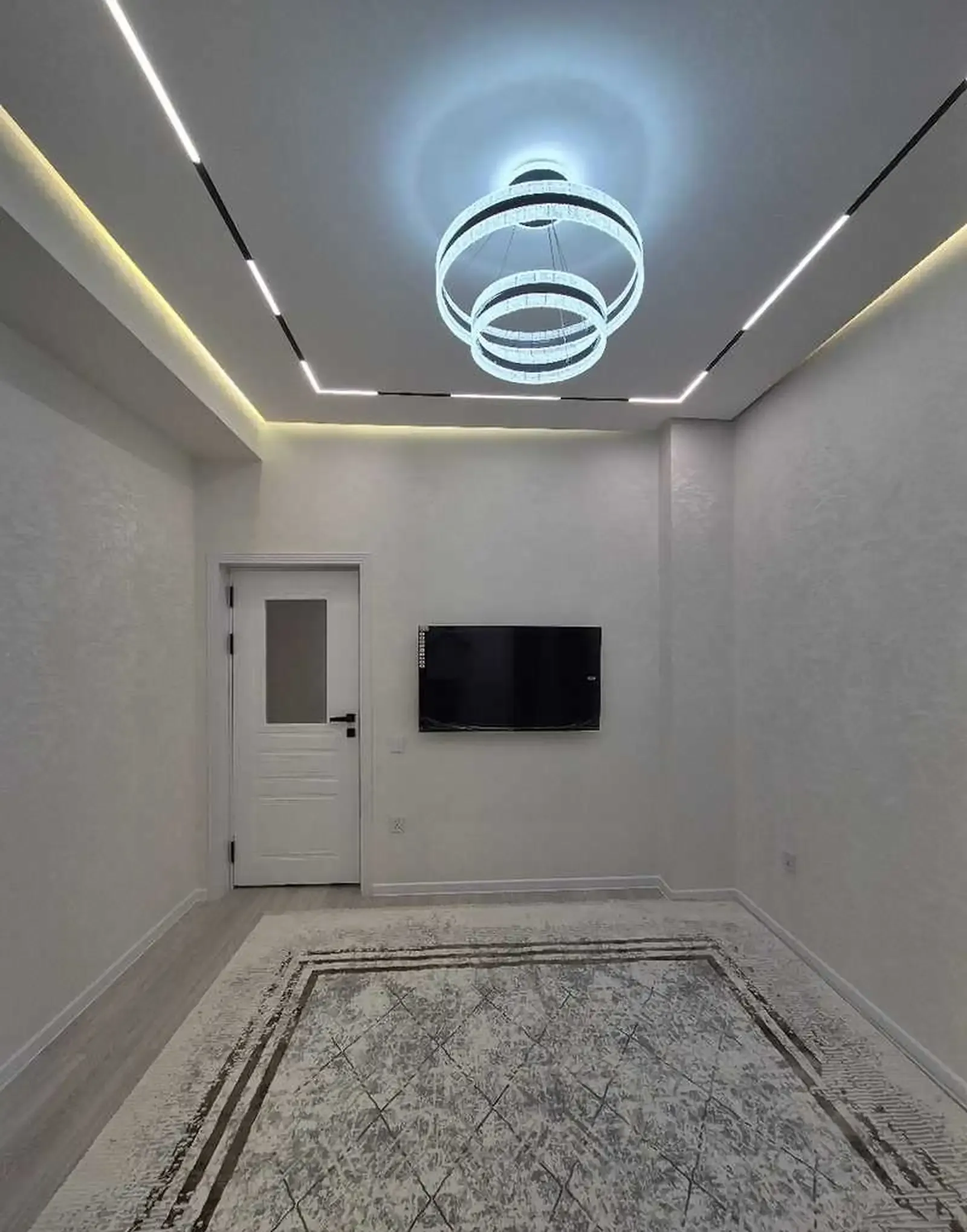 2-комн. квартира, 16 этаж, 45м², Овир