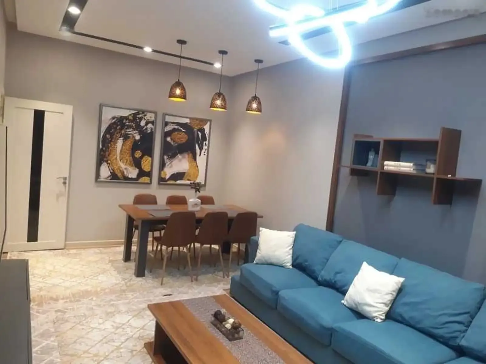 2-комн. квартира, 5 этаж, 75м², 92мкр кафе суман