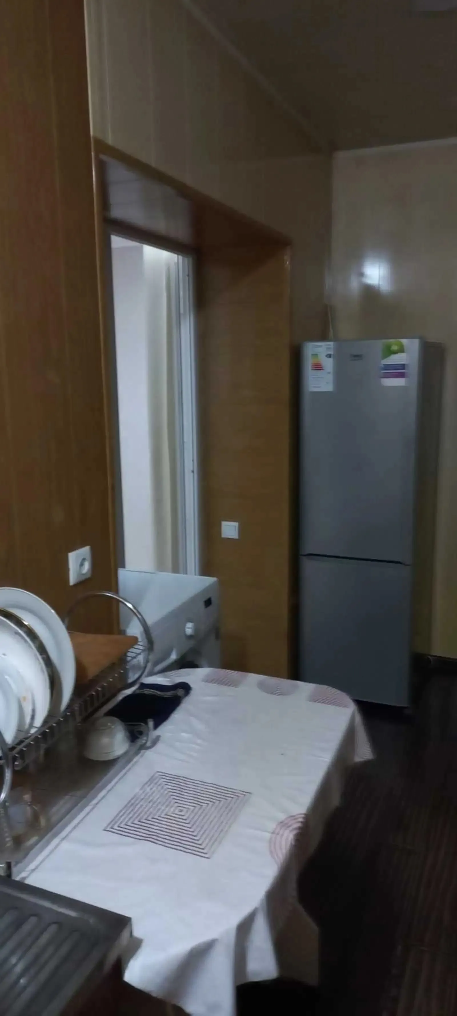2-комн. квартира, 2 этаж, 58м², Шохмансур (зелёный бозор пеши Вална)