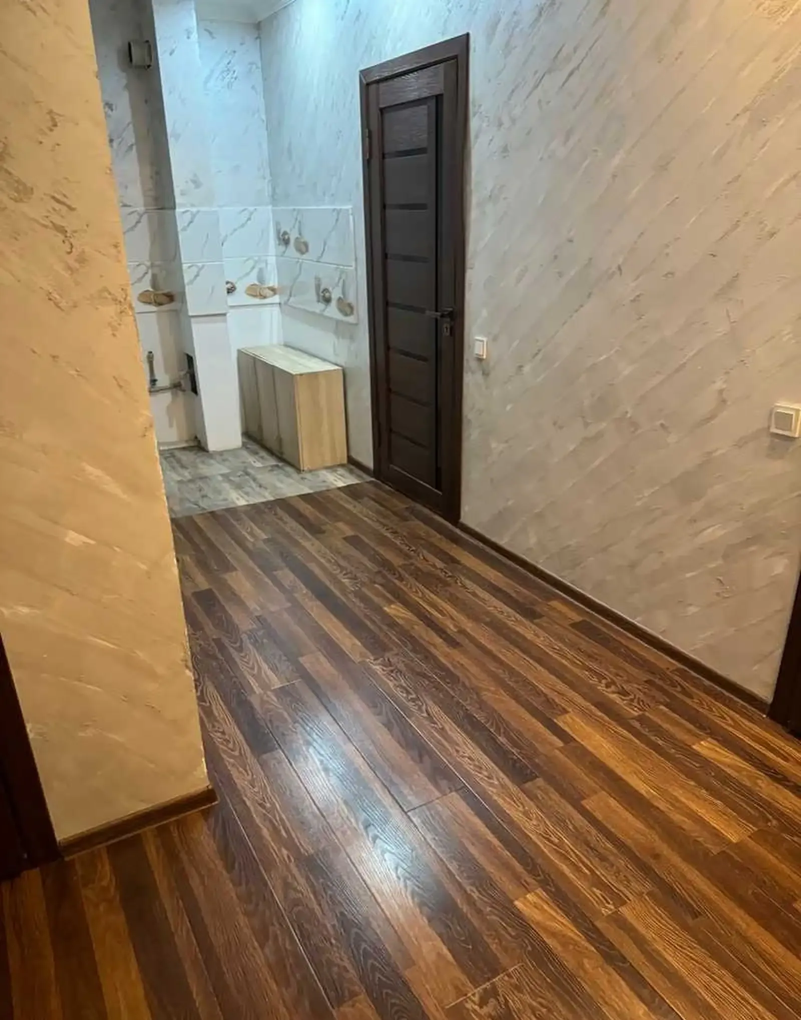 2-комн. квартира, 14 этаж, 6м², зарнисор мастер ок