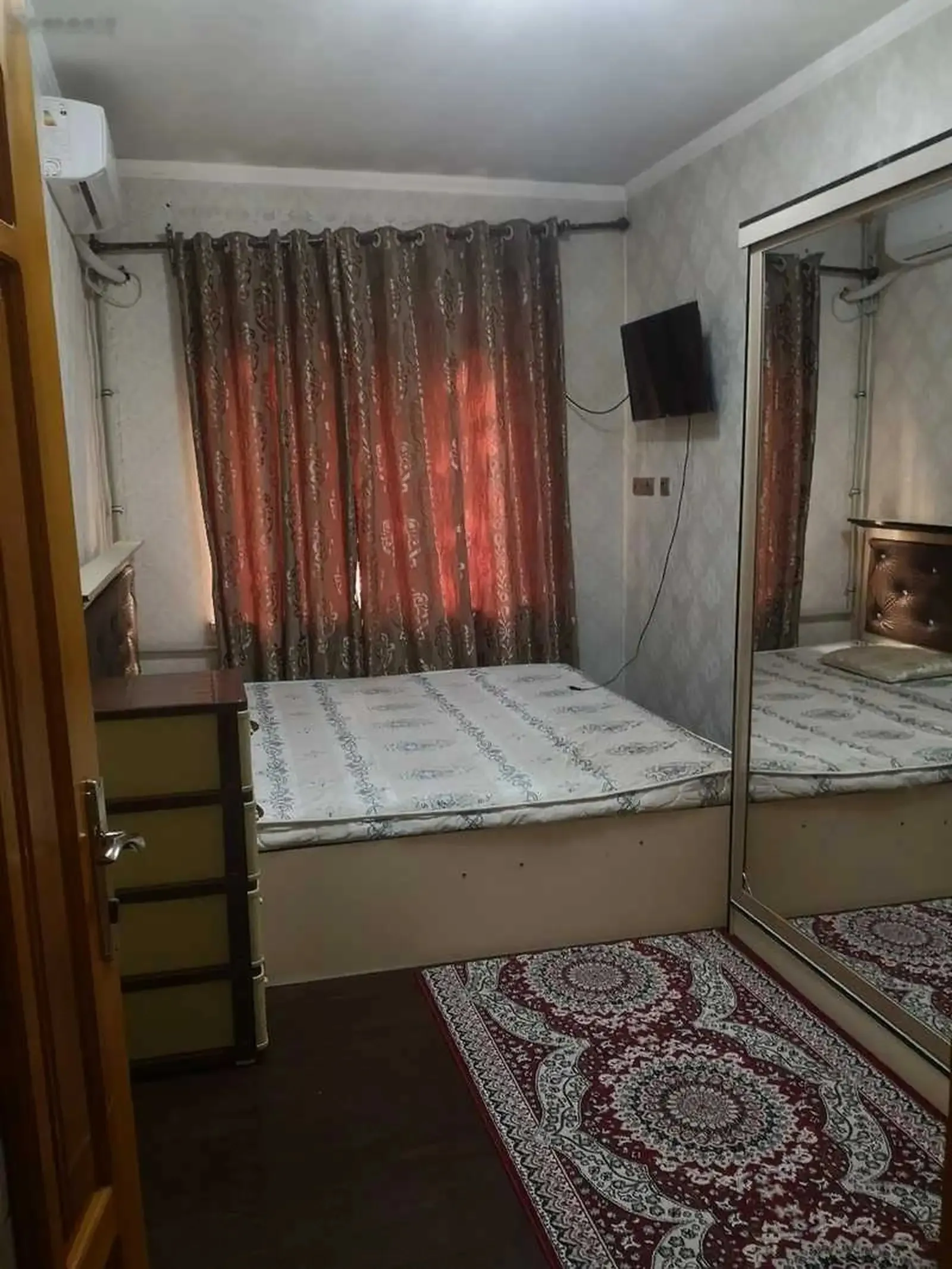 3-комн. квартира, 1 этаж, 80м², Сино, 63 мкр, Henkok
