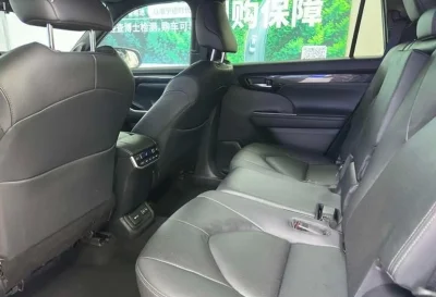 Toyota Crown, 2025