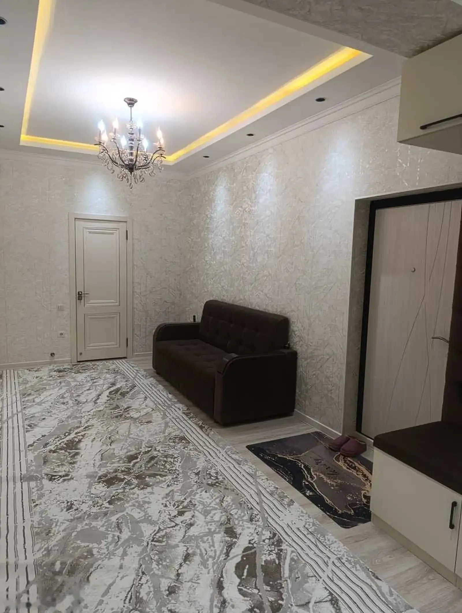 3-комн. квартира, 4 этаж, 135м², дом печати