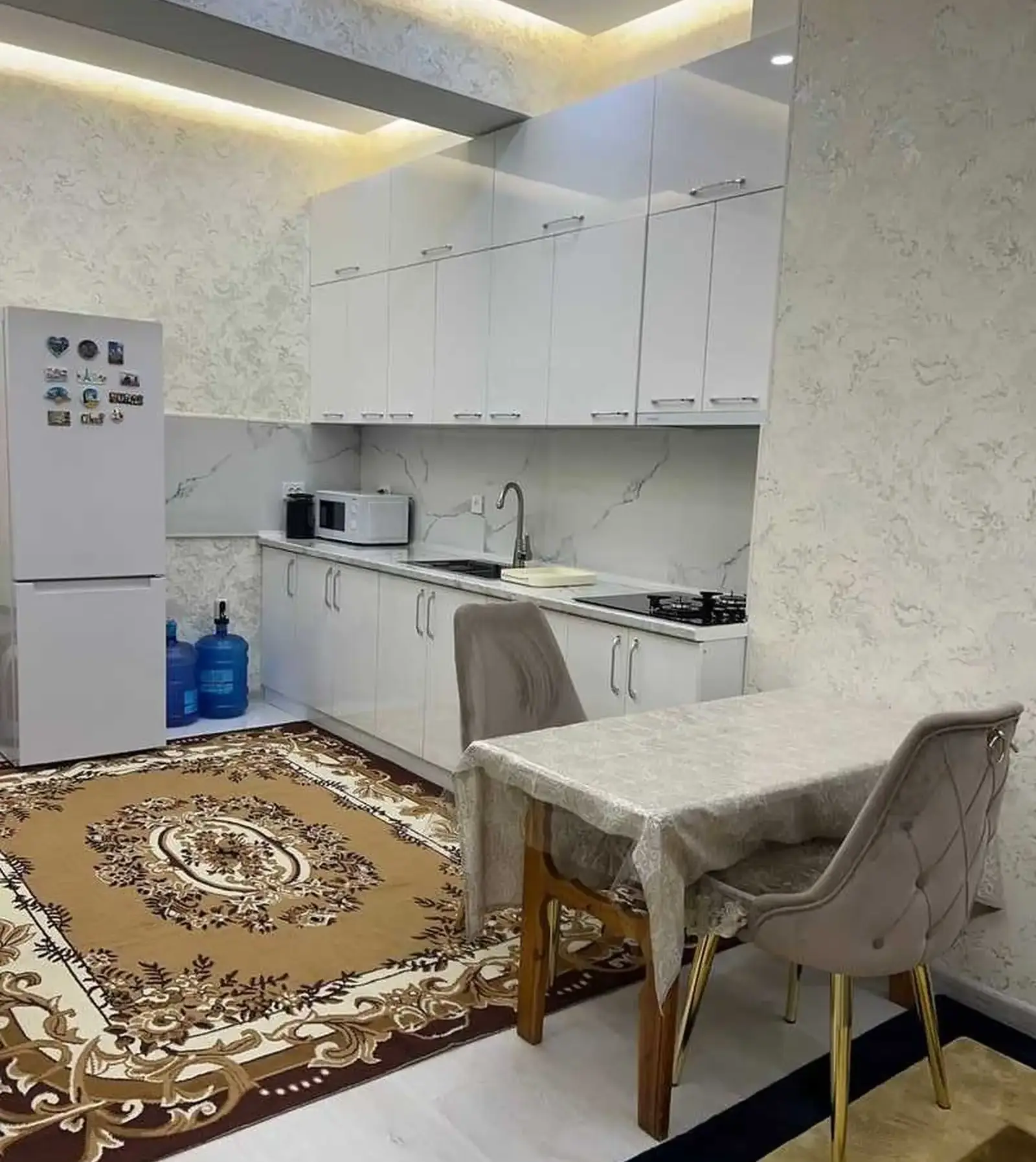 2-комн. квартира, 10 этаж, 60м², Алфемо