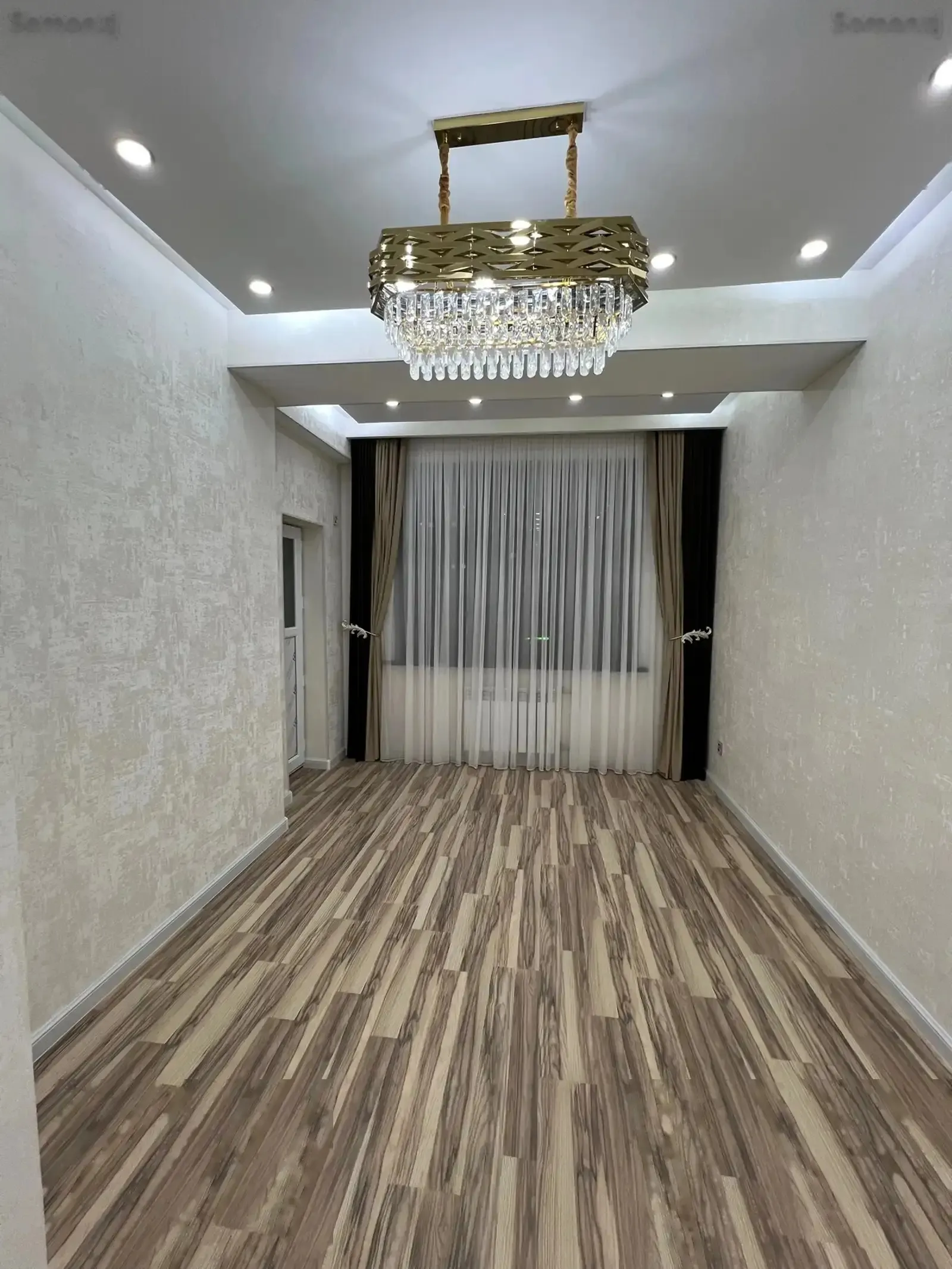4-комн. квартира, 3 этаж, 120м², 102мкр