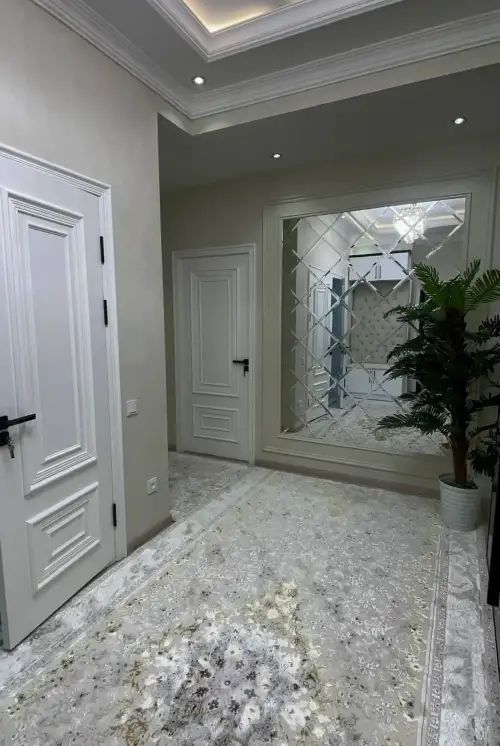 3-комн. квартира, 2 этаж, 89 м², Сино