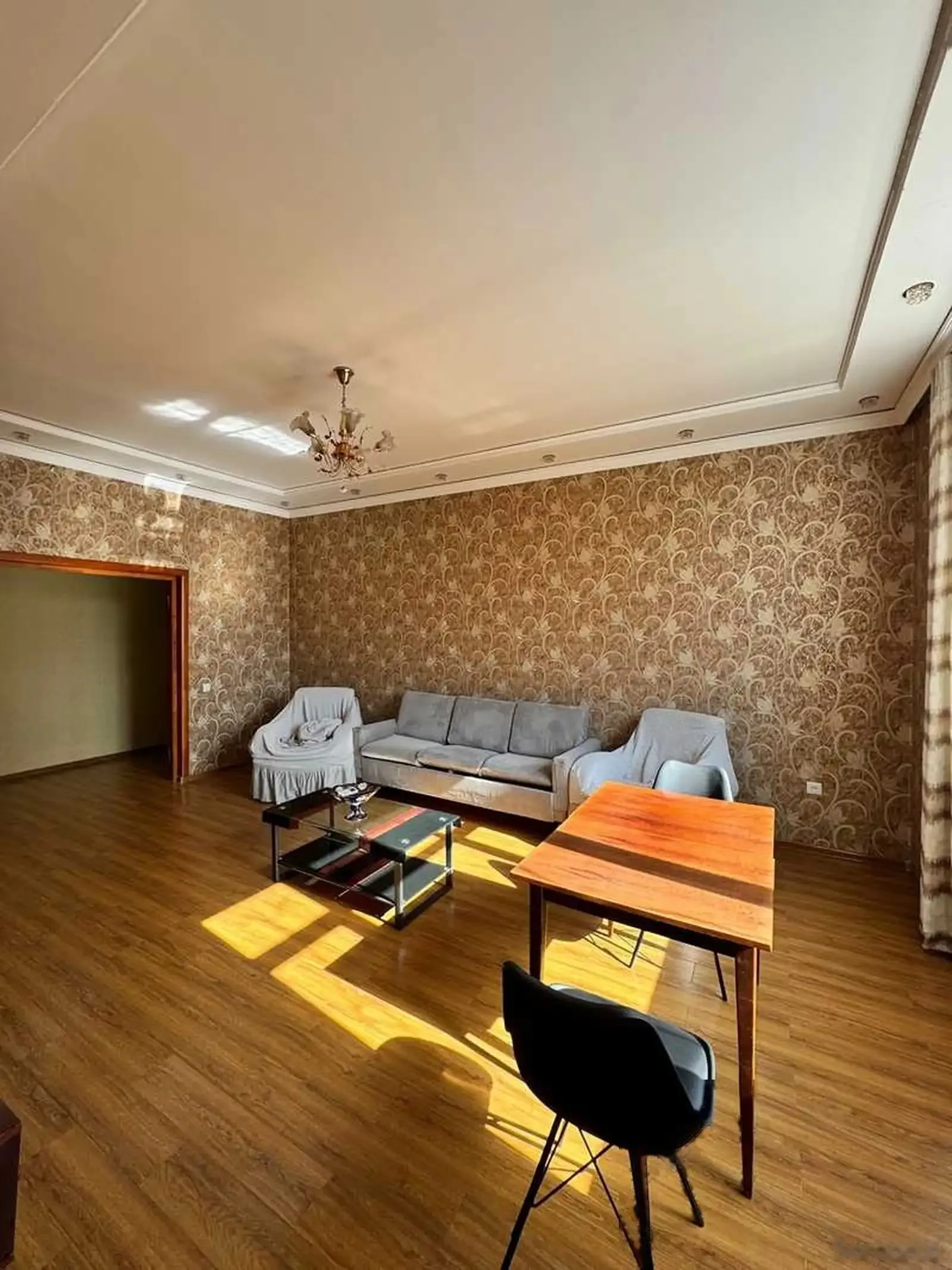 2-комн. квартира, 8 этаж, 106м², Шохмансур