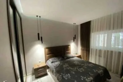 3-комн. квартира, 2 этаж, 70 м², 84 мкр