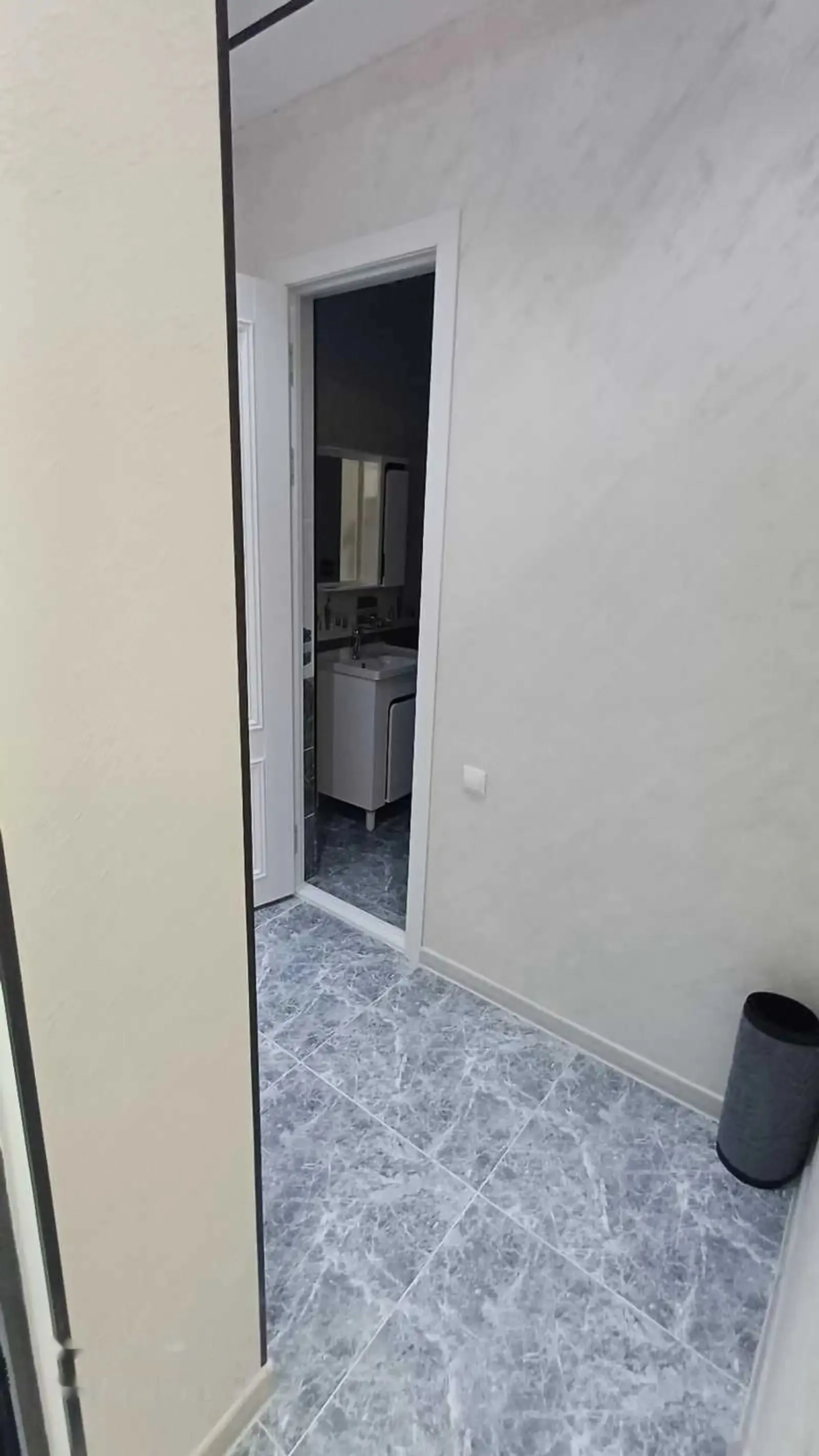 2-комн. квартира, 16 этаж, 73м², Шохмансур ру ба руи гостиницаи Хилтон