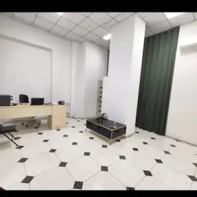 Помещение под офис, 100м², Шохмансур
