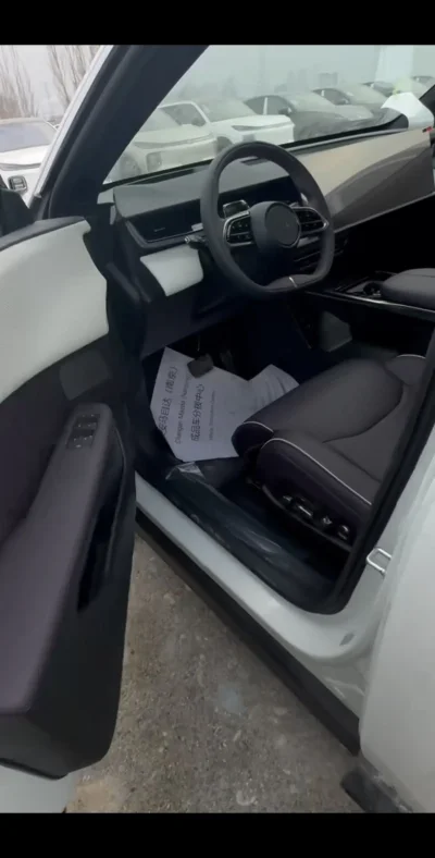Mazda EZ-6, 2025