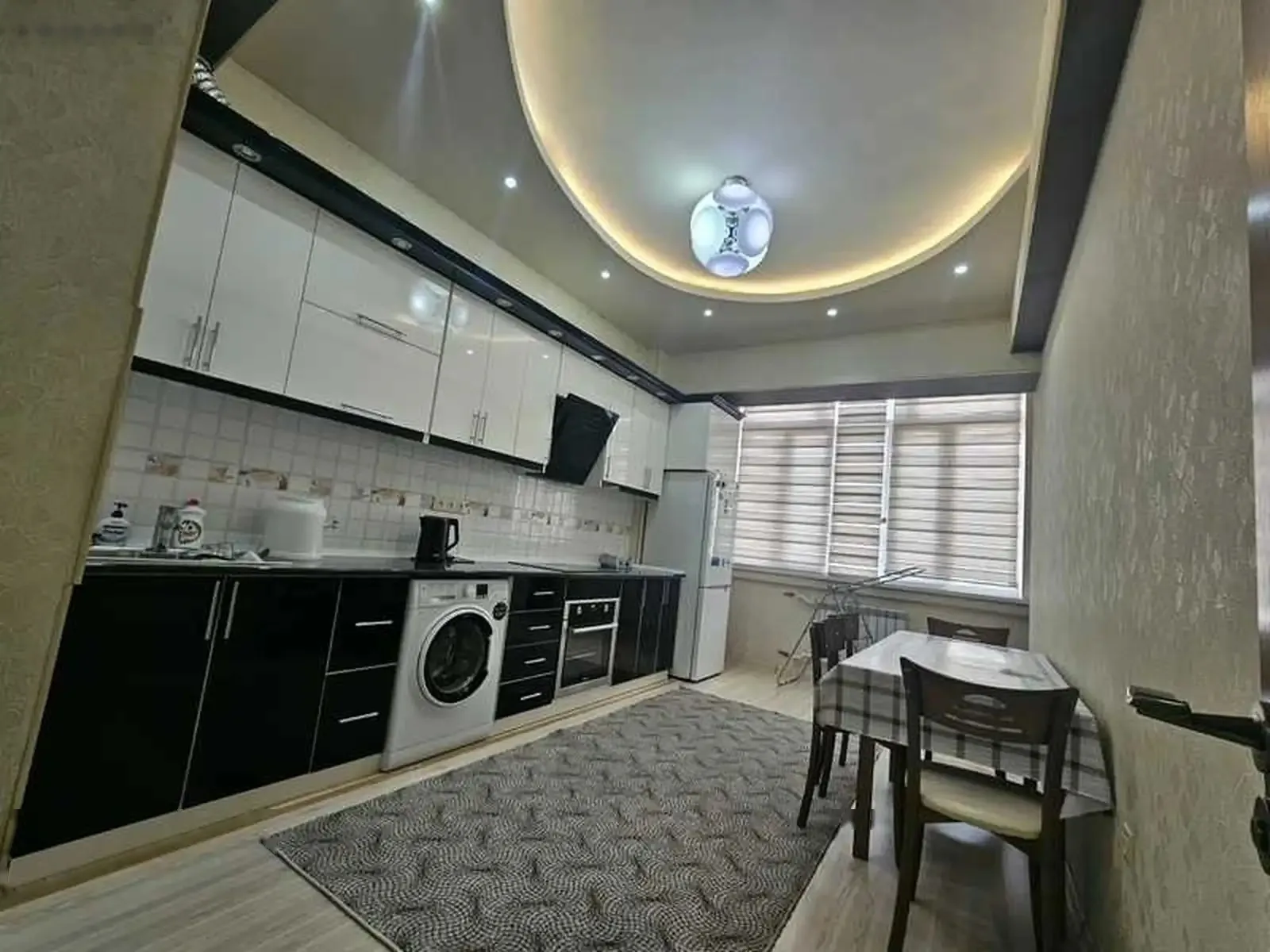 3-комн. квартира, 7 этаж, 130м², Цум