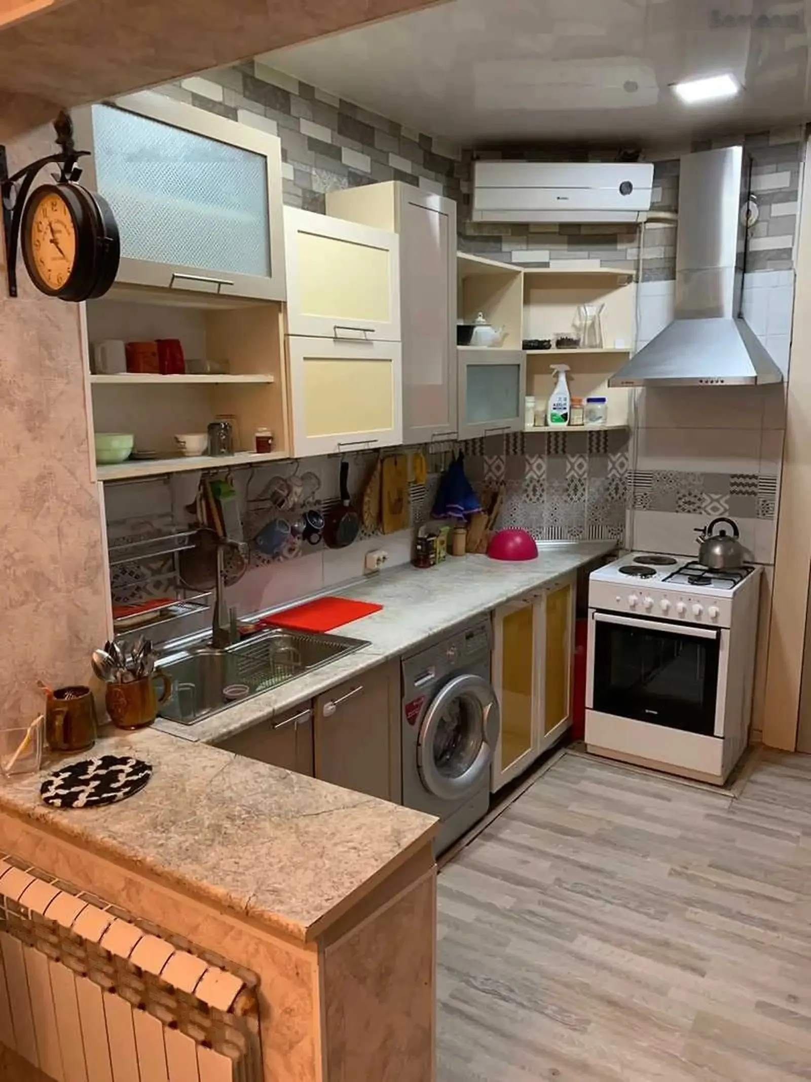 3-комн. квартира, 5 этаж, 80м², Сино