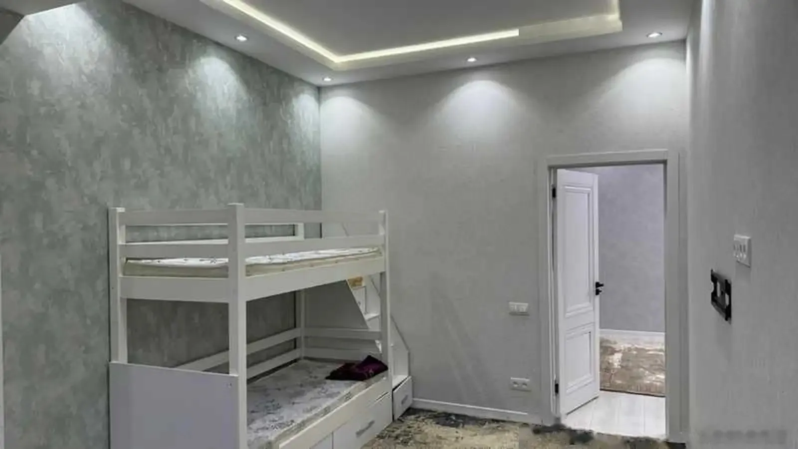 3-комн. квартира, 14 этаж, 120м²,  Cкорый