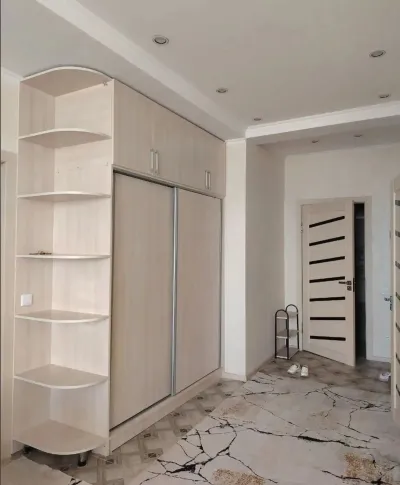 2-комн. квартира, 9 этаж, 70м², Профсоюз