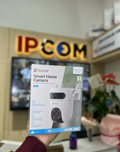 Ezviz Двухобъективная панорамно-наклонная Wi-Fi-камера CS-H9c 3MP+3MP