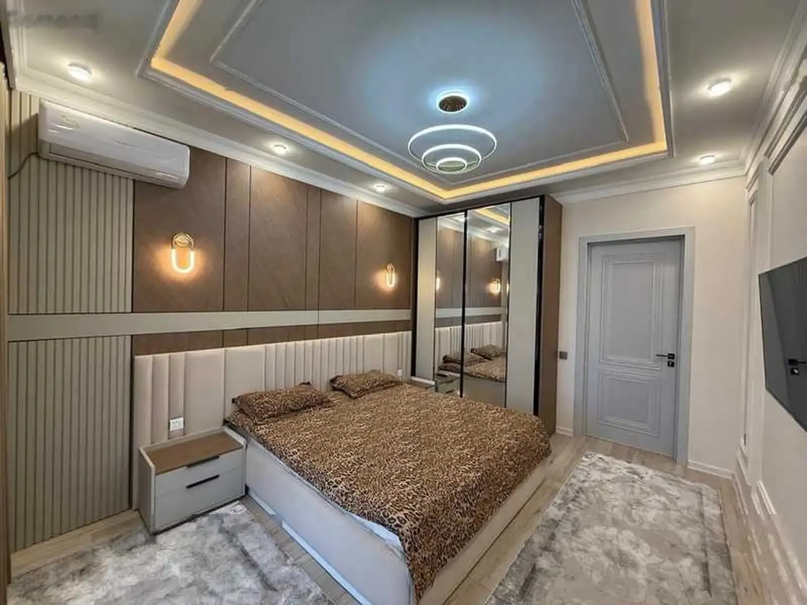 2-комн. квартира, 12 этаж, 90м², Шохмансур