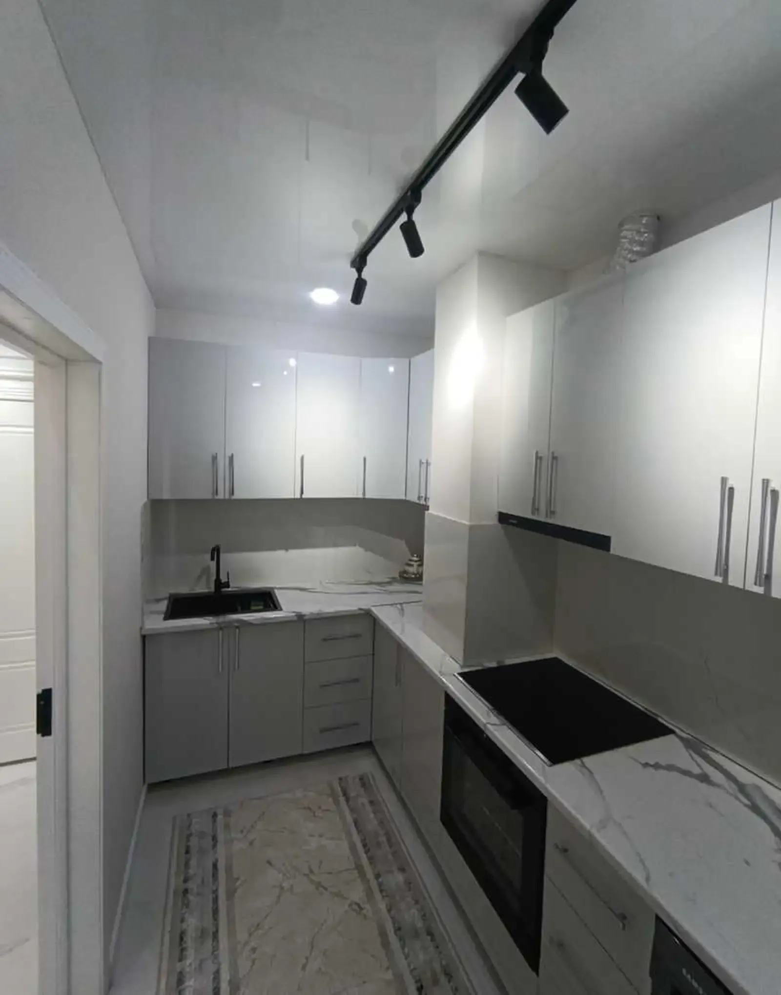 2-комн. квартира, 12 этаж, 75м², И.Сомони