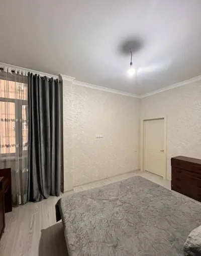 3-комн. квартира, 3 этаж, 75 м², Фирдавси
