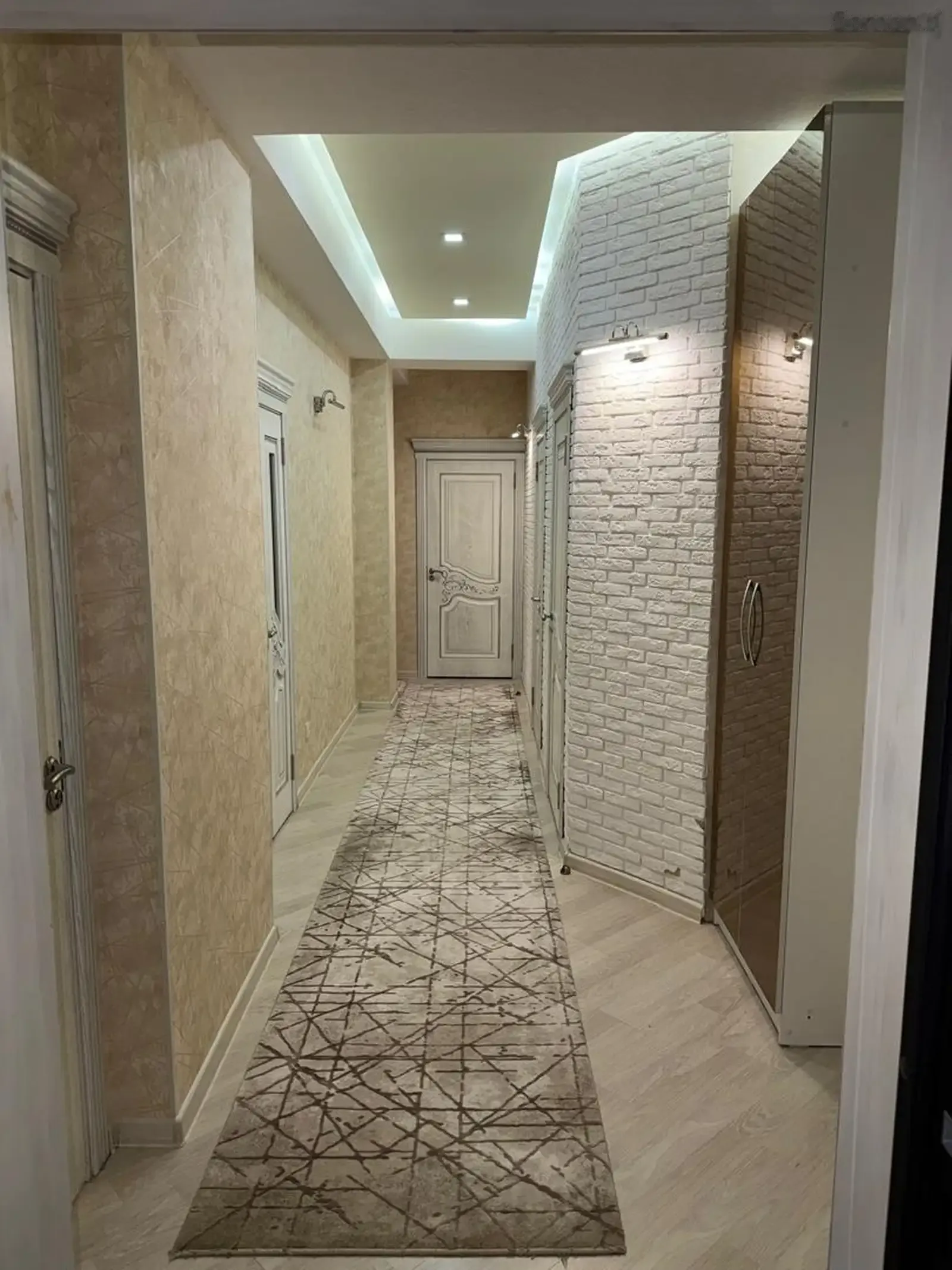 3-комн. квартира, 11 этаж, 98 м², Ул. Истаравшан, Дом Элитстройсервис