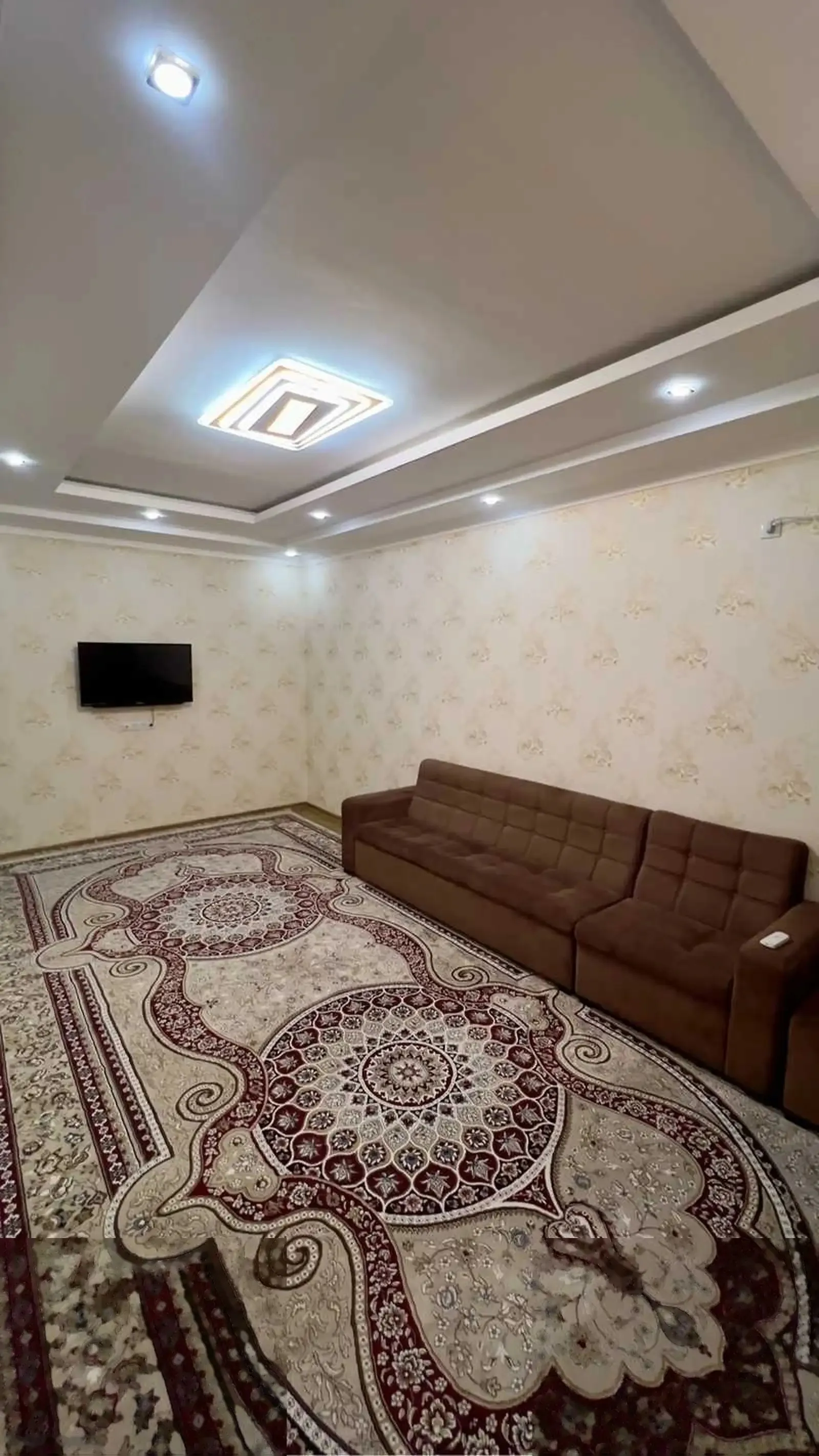 2-комн. квартира, 13 этаж, 65м², Гранд Отель