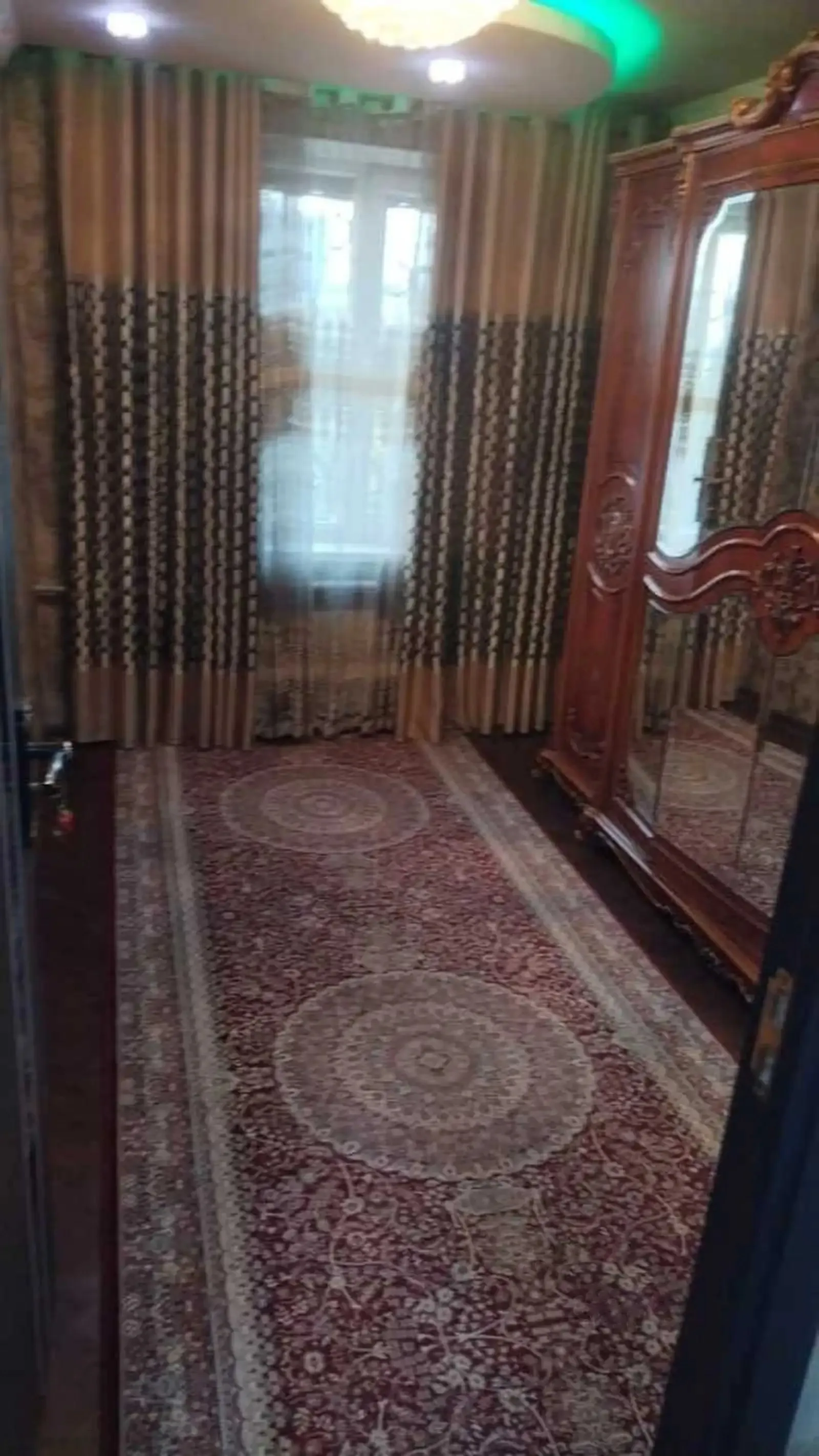 3-комн. квартира, 5 этаж, 85м², 104 мкр военный колледж