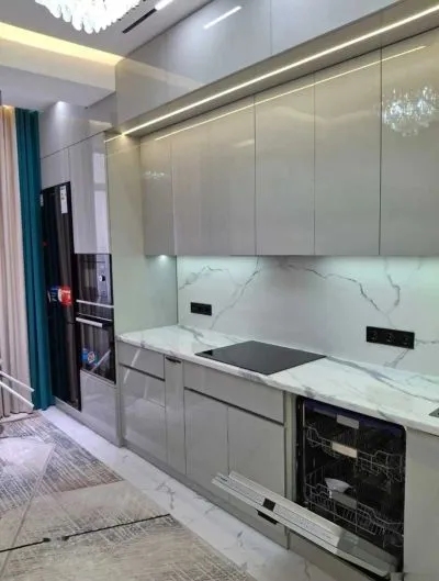 2-комн. квартира, 12 этаж, 70м², Шохмансур