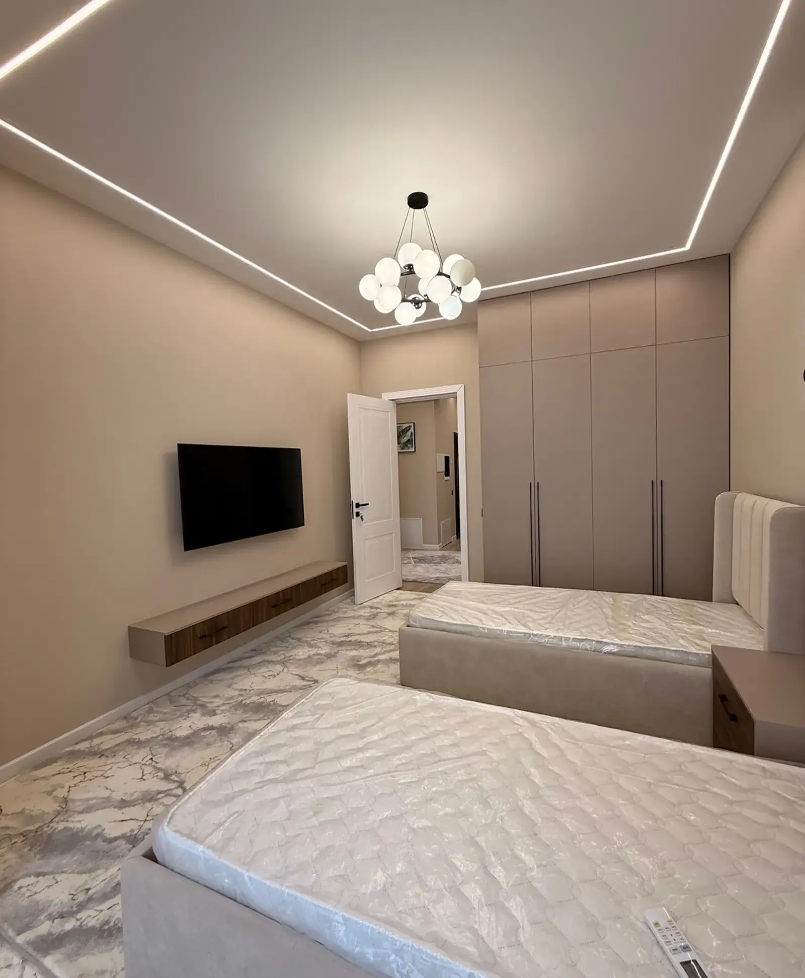 3-комн. квартира, 14 этаж, 108 м², Релакс, Старый аэропорт