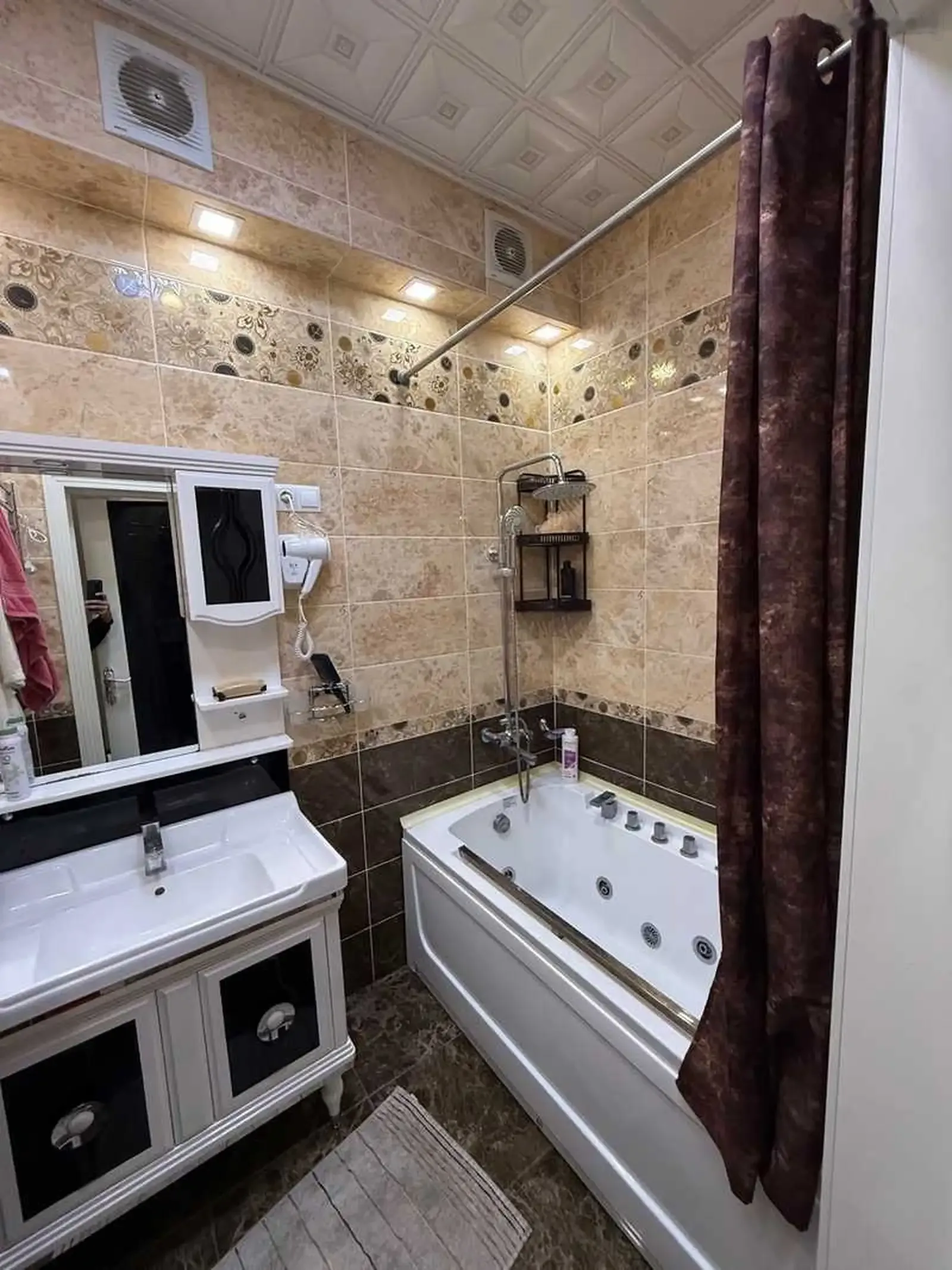 3-комн. квартира, 8 этаж, 109м², Шохмансур, Вайкики