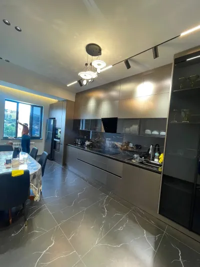 4-комн. квартира, 10 этаж, 155 м², Сомони
