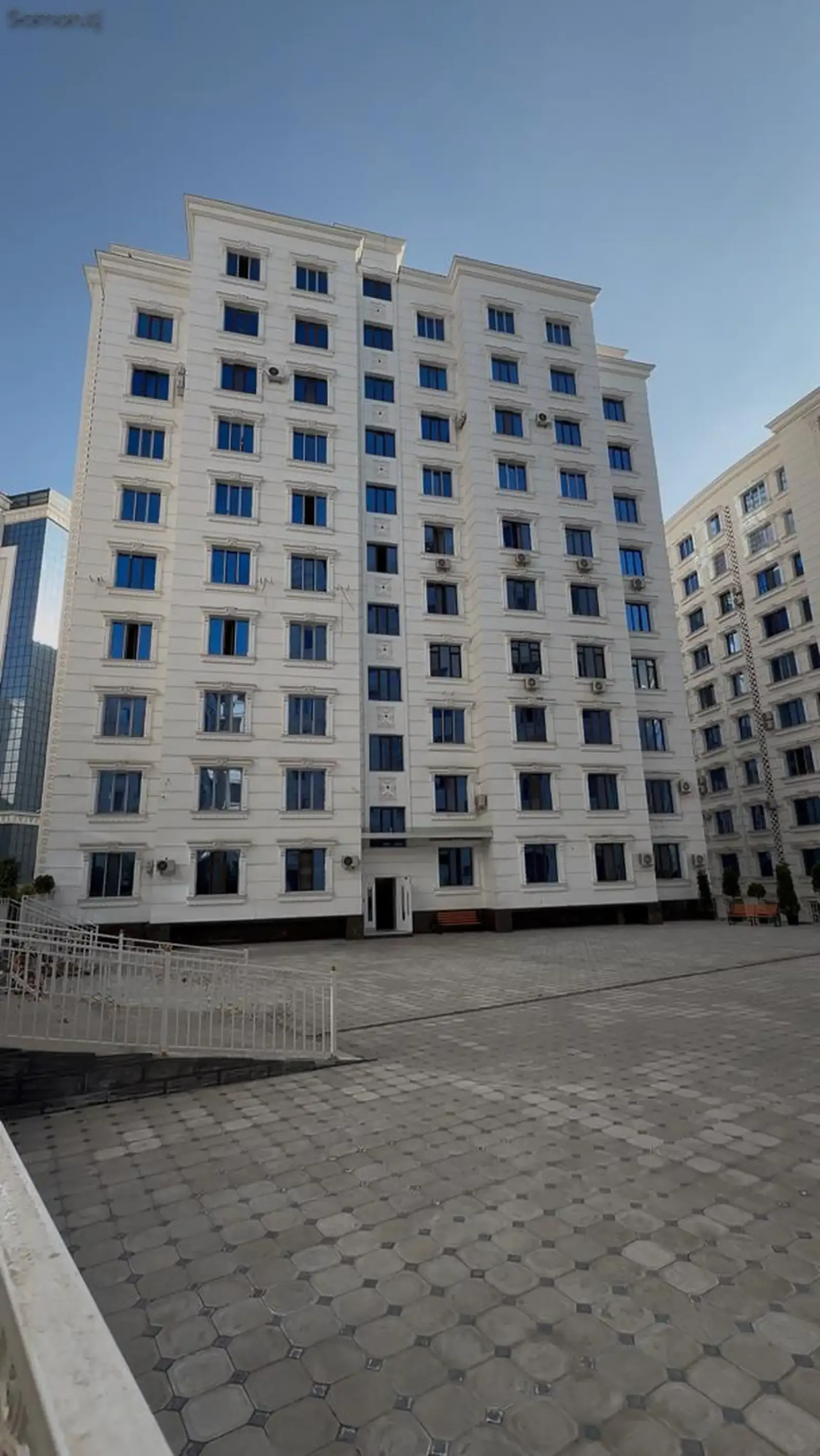 6-комн. квартира, 10 этаж, 309 м², Сафо, Парки Истиклол