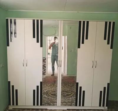 Шкаф