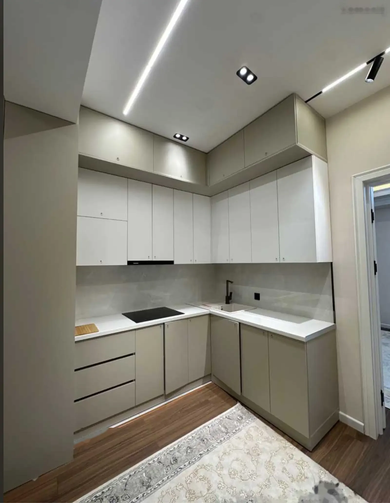2-комн. квартира, 12 этаж, 62м², Славянский университет