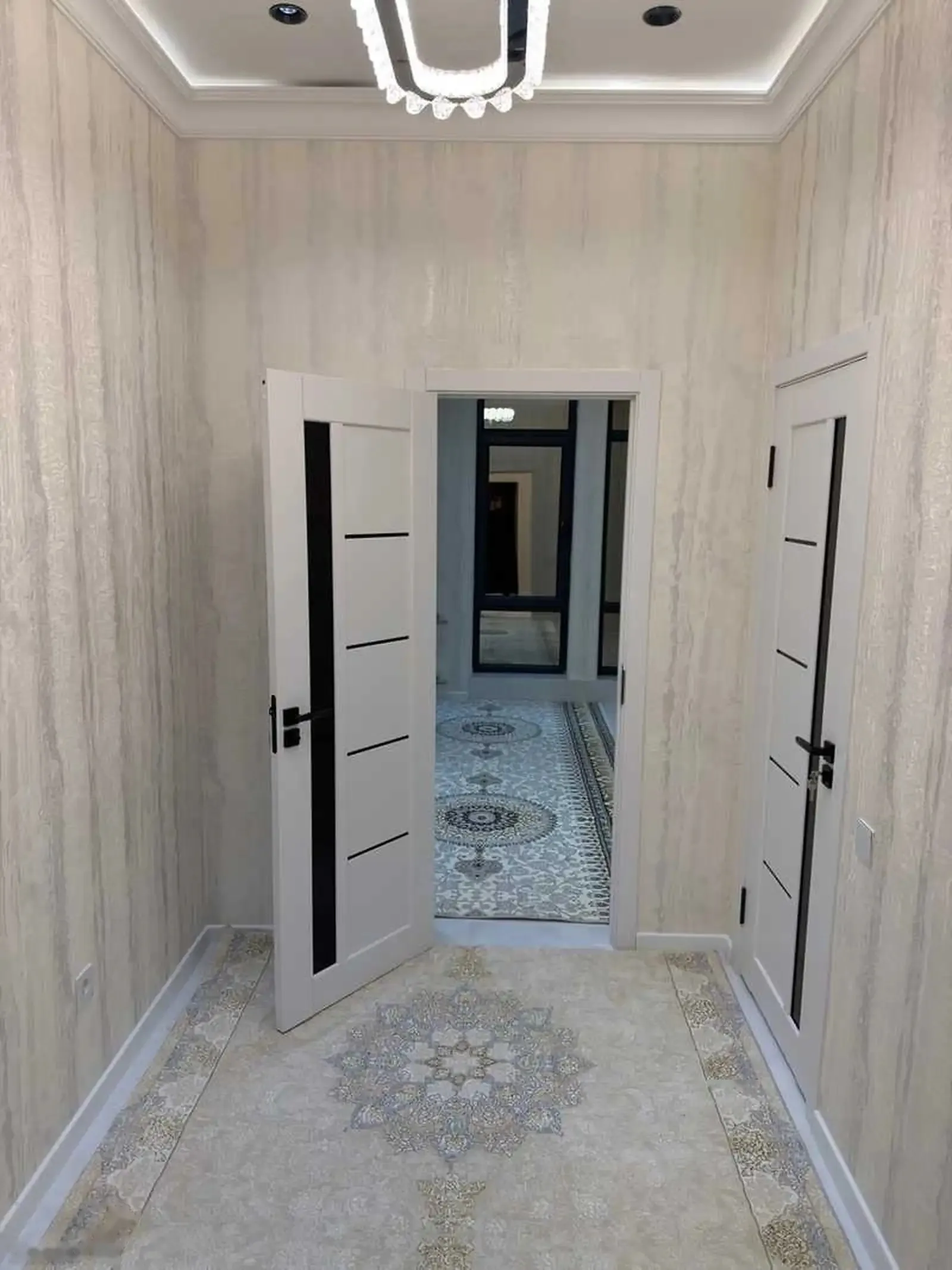 2-комн. квартира, 8 этаж, 60м², Исмоили Сомони, Улица Мамадали Курбонова 1а