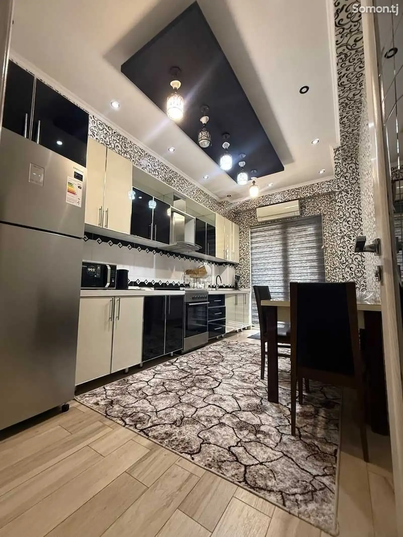 3-комн. квартира, 9 этаж, 100м², И Сомони, ЦУМ, Доми Баракат