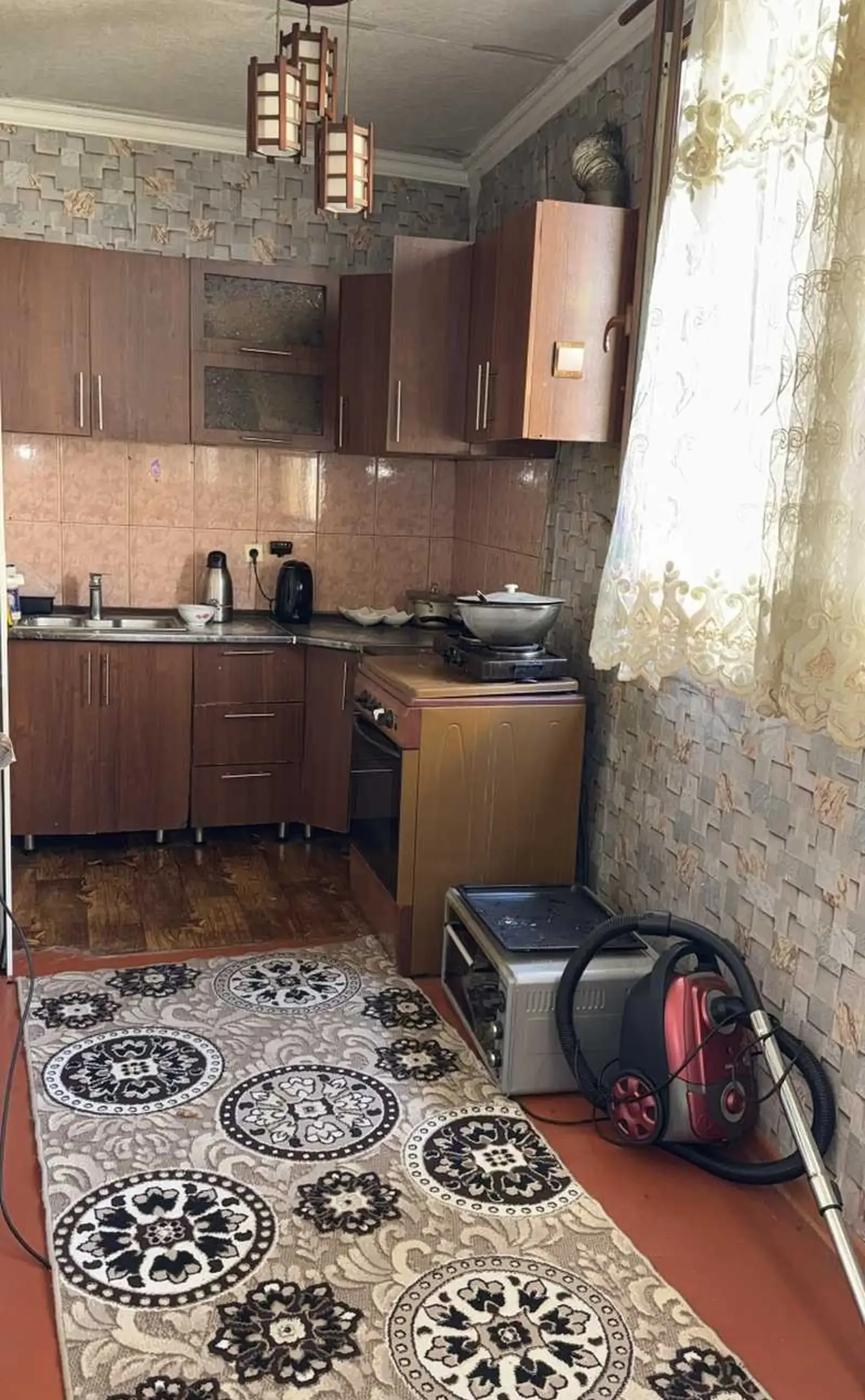 2-комн. квартира, 2 этаж, 76м², 46 мкр