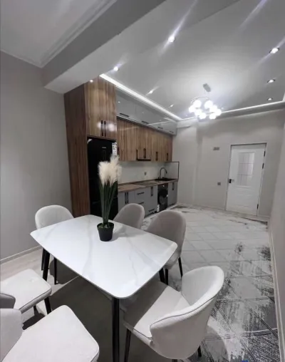 3-комн. квартира, 1 этаж, 96 м², Сино, 33 мкр