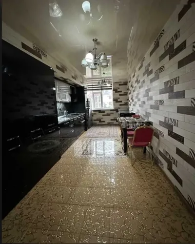 3-комн. квартира, 3 этаж, 143м², И.Сомони